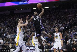 两位顶尖的 两位顶尖的