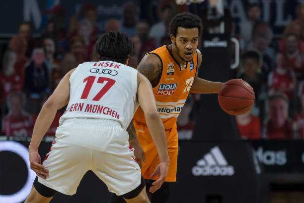 巅峰对决中 巅峰对决中